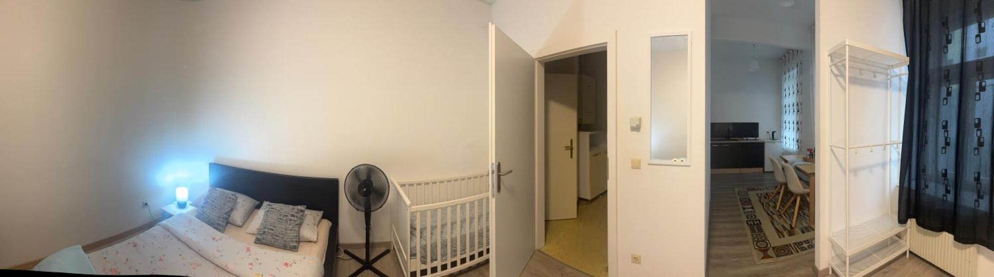 Ganze Klein Unterkunft 1100 Wien Esterno foto